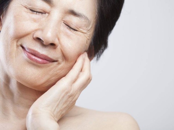 長期服用輔酶Q10，竟能抗衰老？那該如何科學(xué)服用？