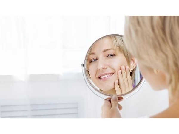 女性長期補充維C，維E可以嗎？補充過量有什么危害？