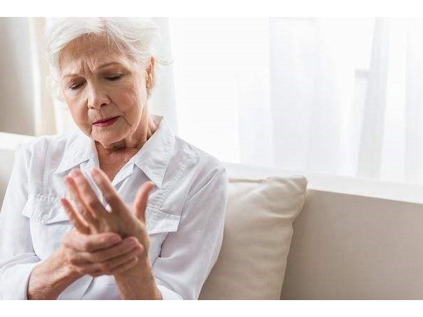 硒還能對(duì)關(guān)節(jié)疼痛產(chǎn)生作用？