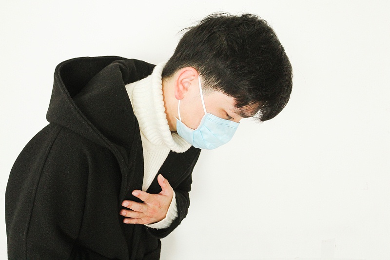 千庫(kù)網(wǎng)_心臟不舒服的人_攝影圖編號(hào)100976