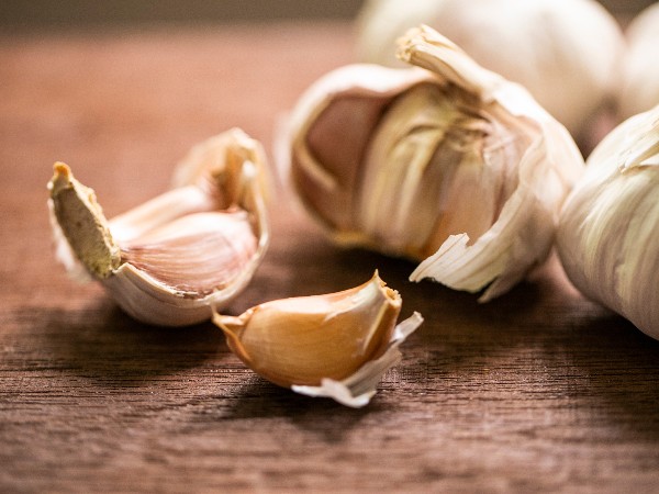 富含硒元素的蔬菜、水果等食物有哪些？